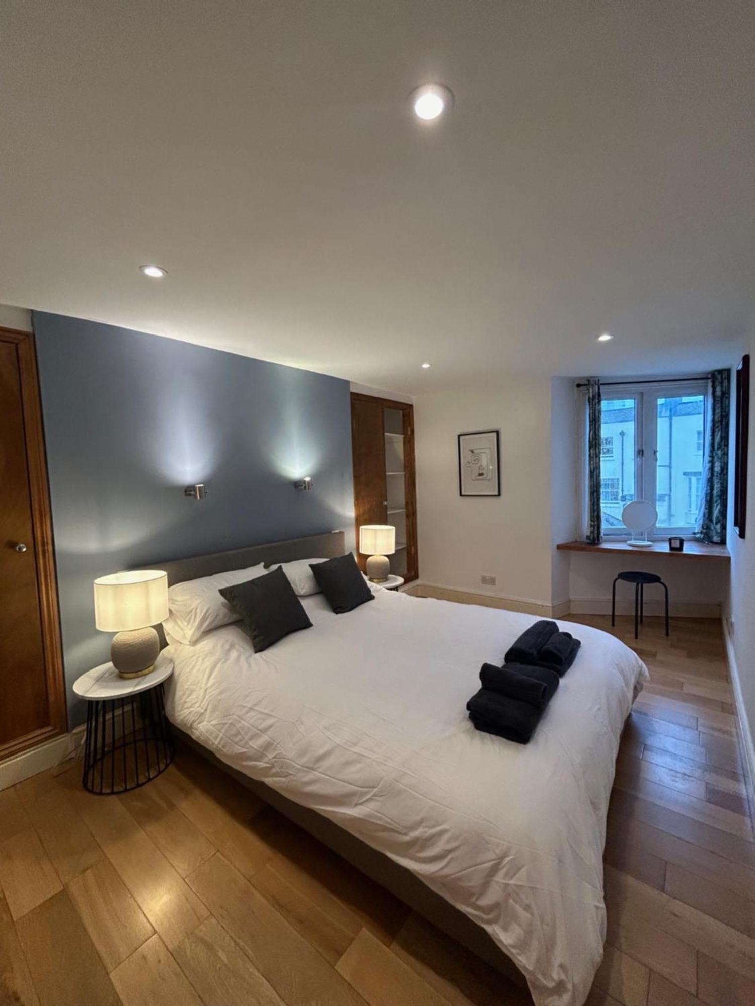 Garden Square Central 2 Bed & Sea-View Apartment Brighton Exterior photo